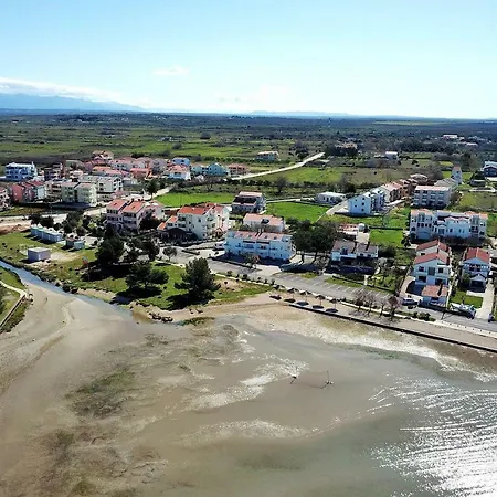 Yelica Zaton (Zadar)